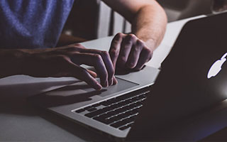 华体会登入-中国篮球青训教练员能力提升及专业发展路径研究，篮球青训师